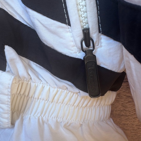 Head Tryolia Vintage Black and White Tyrolia Skiwear Patch Vintage 90s/ Y2K - Picture 5 of 8